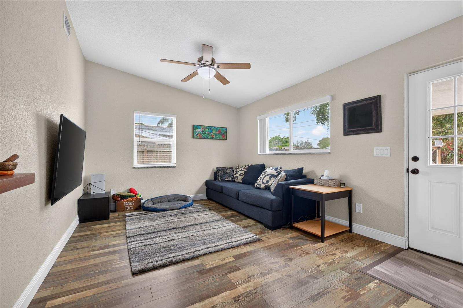 GARDEN CITY - Residential