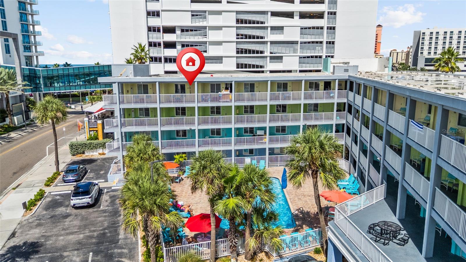 PELICAN POINTE ON CLEARWATER BEACH CONDO - Residential