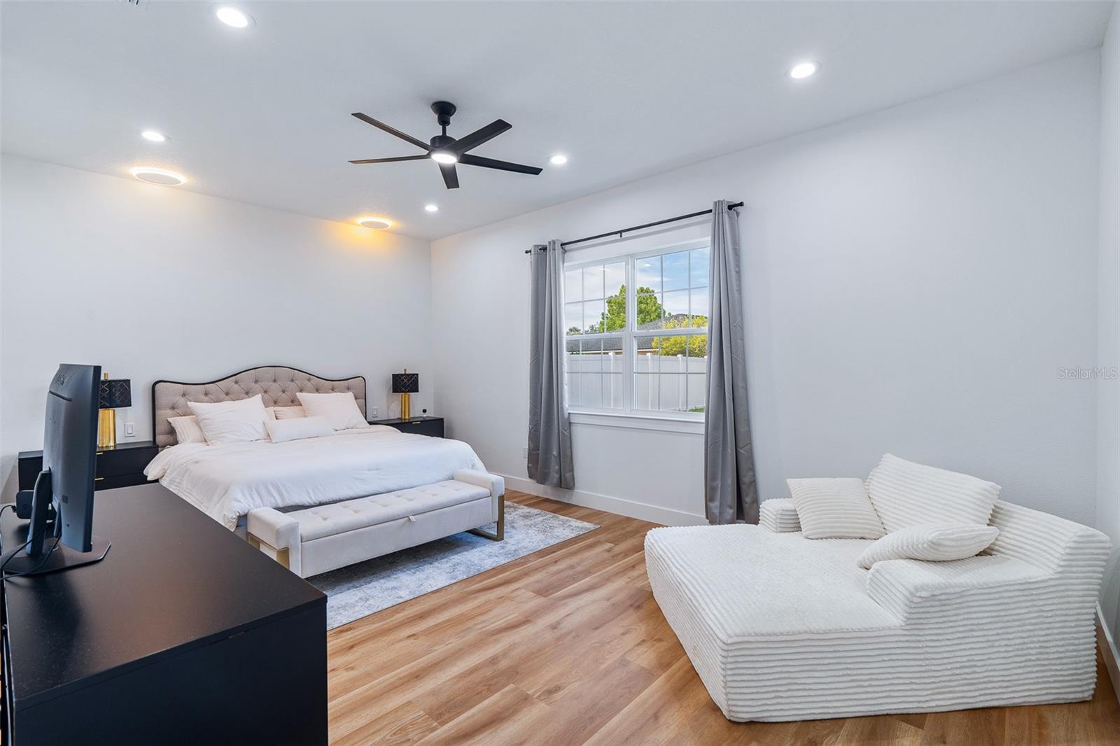 PALM COAST SEC 07 - Residential Lease