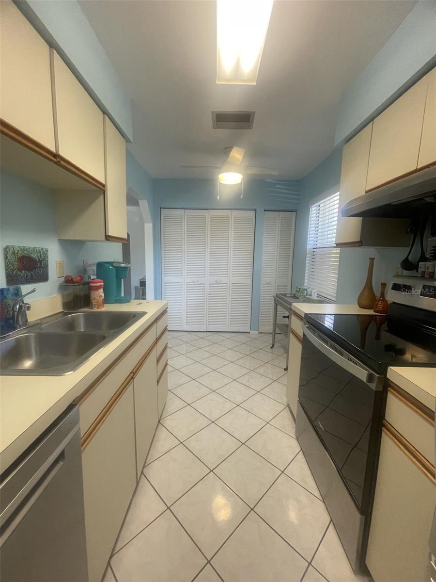 SHARAMERE WOODS PH 02 - Residential Lease