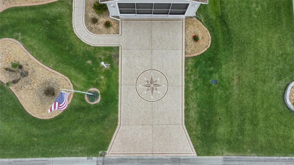 Photo of 807 Camino Del Rey Drive, The Villages, FL 32159 (MLS # G5110698)