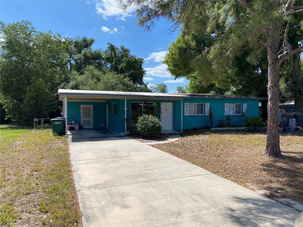 Photo of 11106 N Dixon Avenue, Tampa, FL 33612 (MLS # TB8501861)