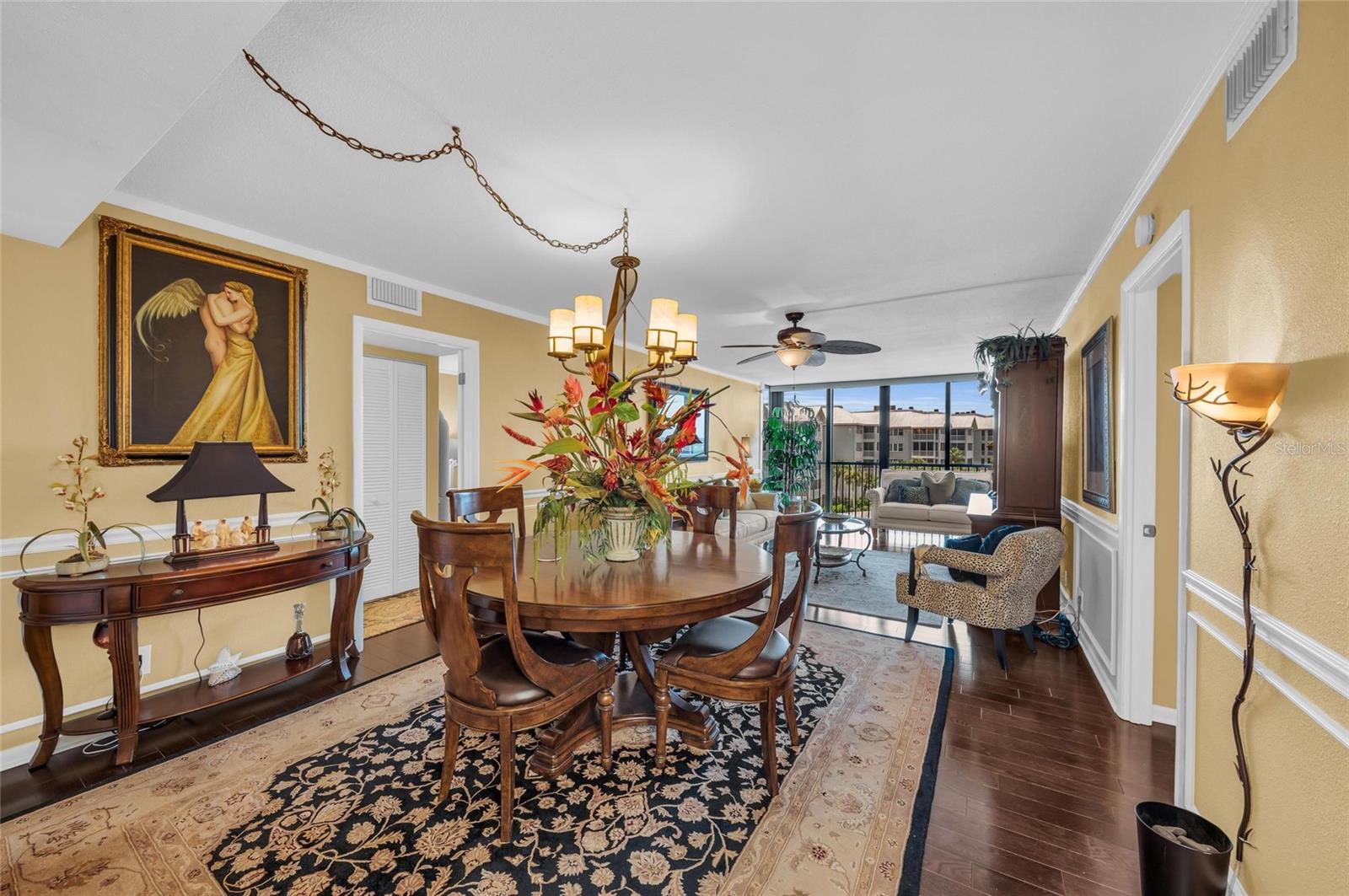 HARBOR TOWERS Y & R - Residential
