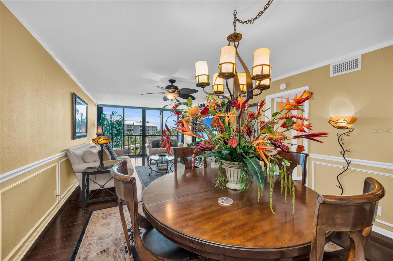 HARBOR TOWERS Y & R - Residential