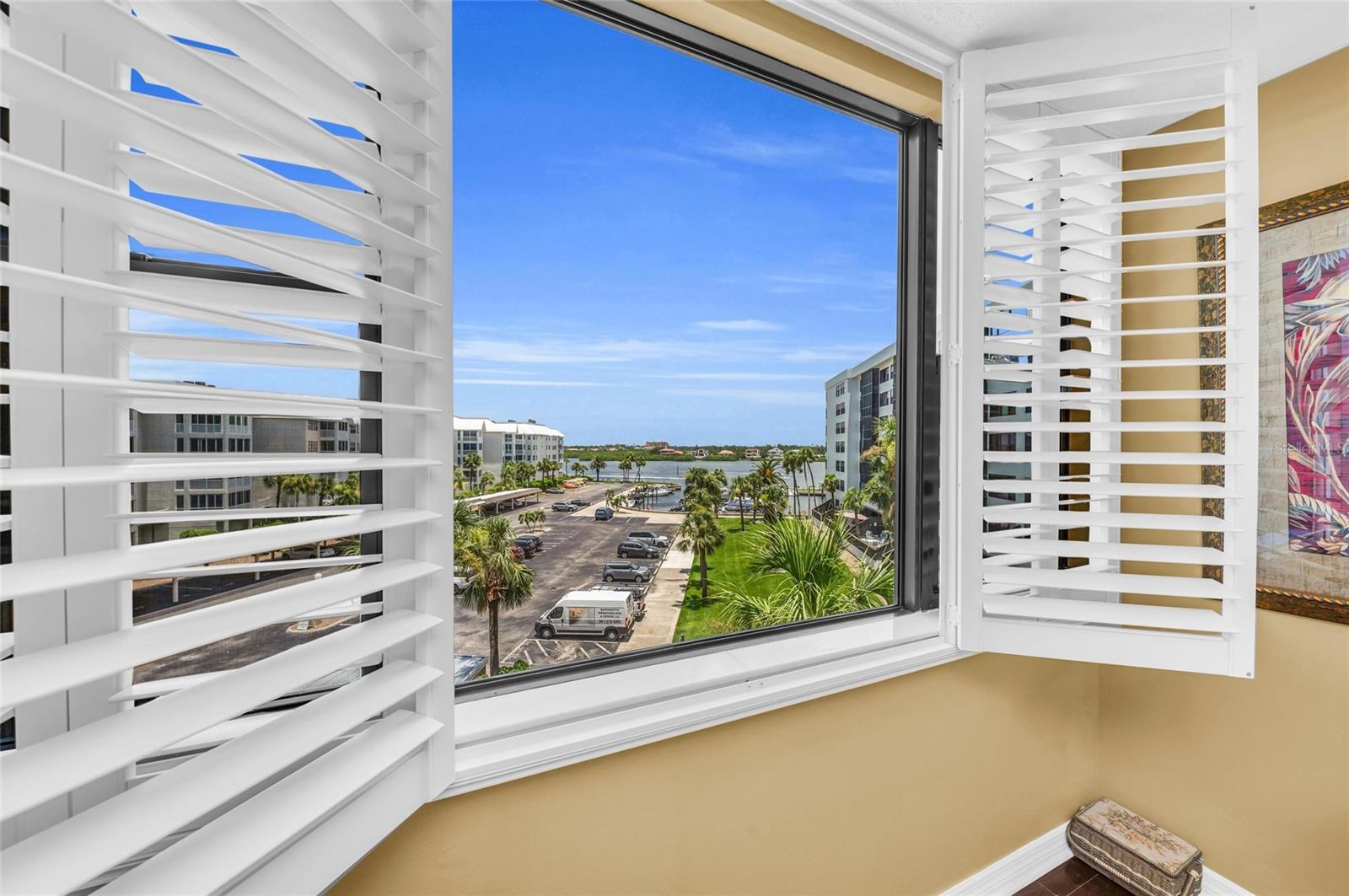 HARBOR TOWERS Y & R - Residential