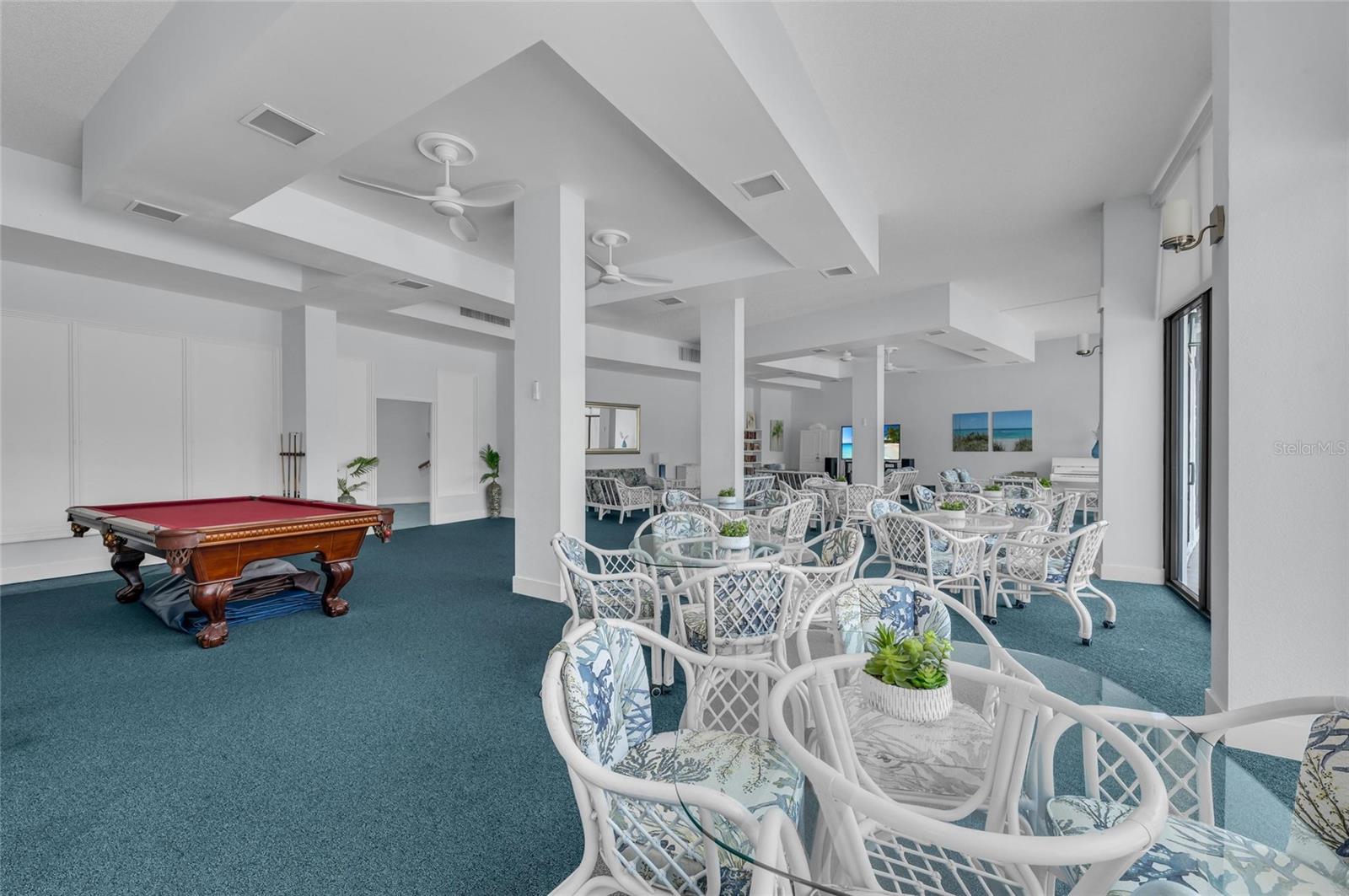 HARBOR TOWERS Y & R - Residential