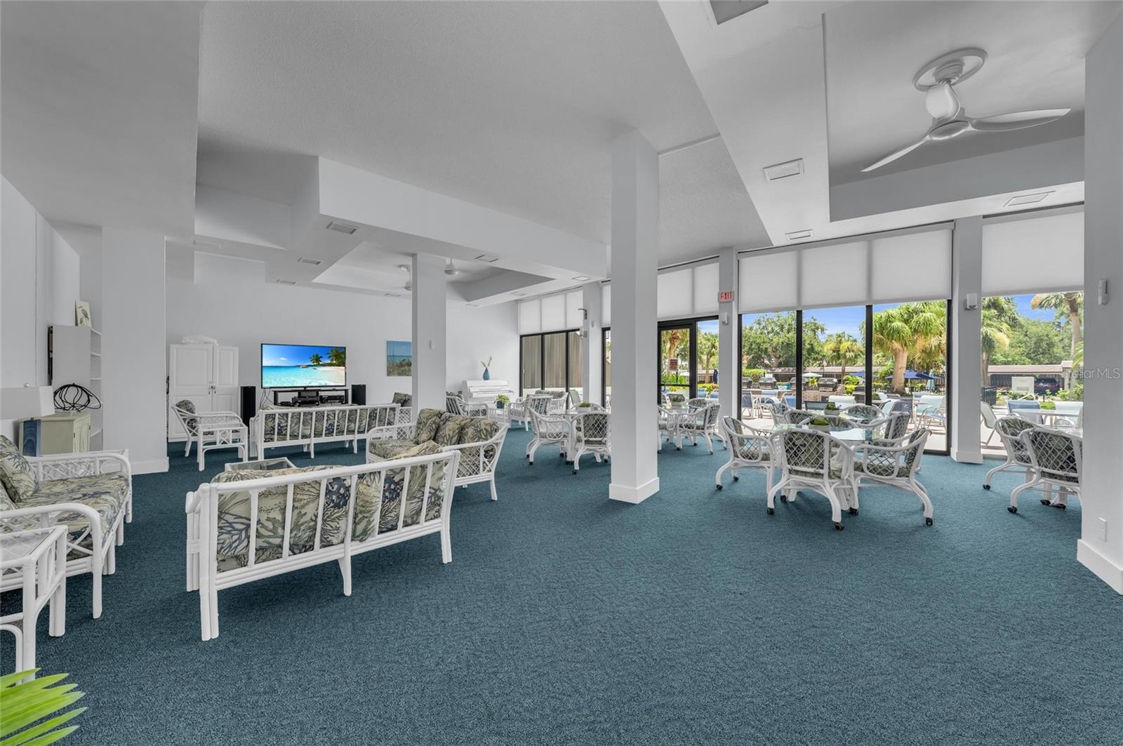 HARBOR TOWERS Y & R - Residential