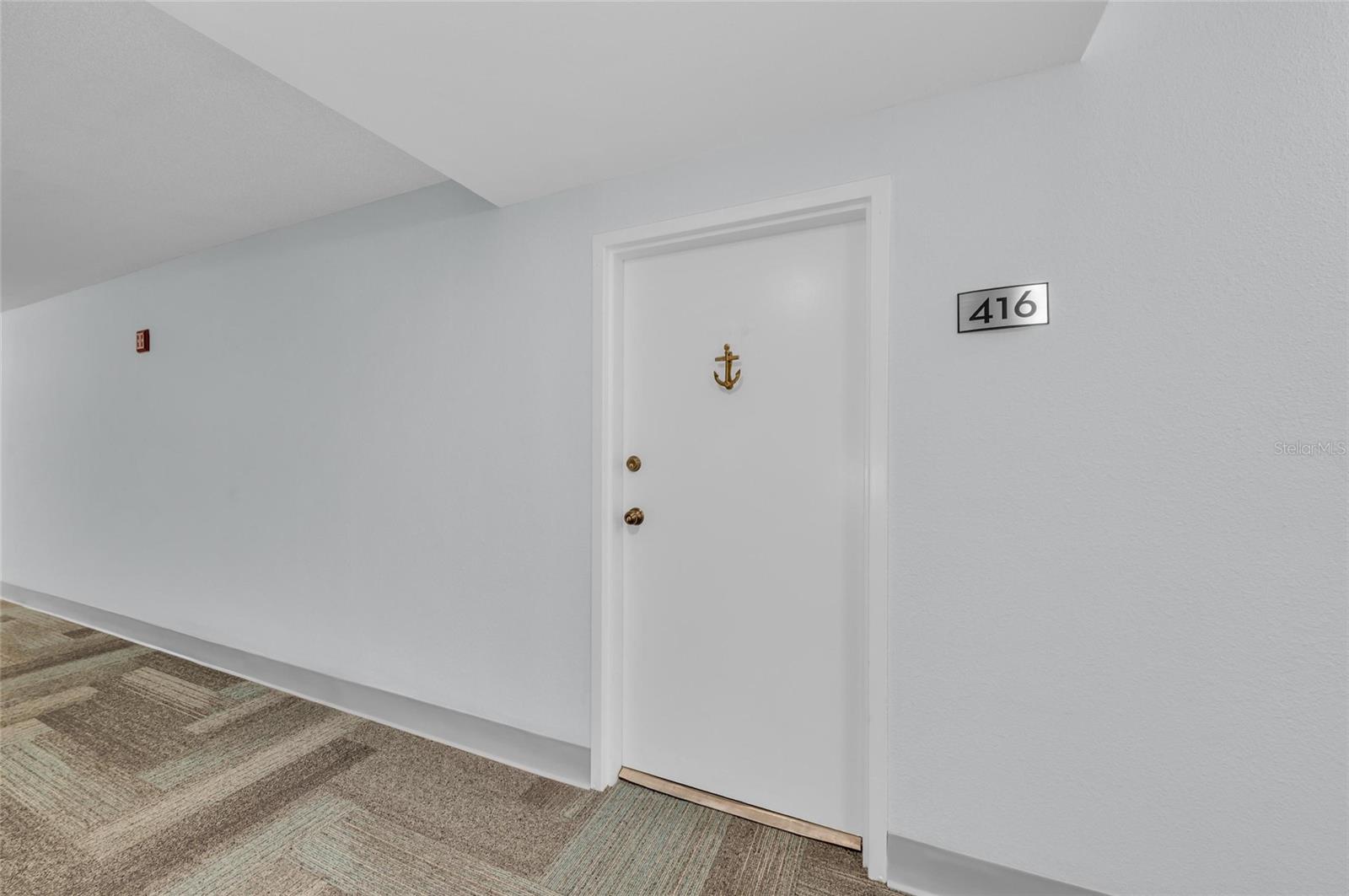 HARBOR TOWERS Y & R - Residential
