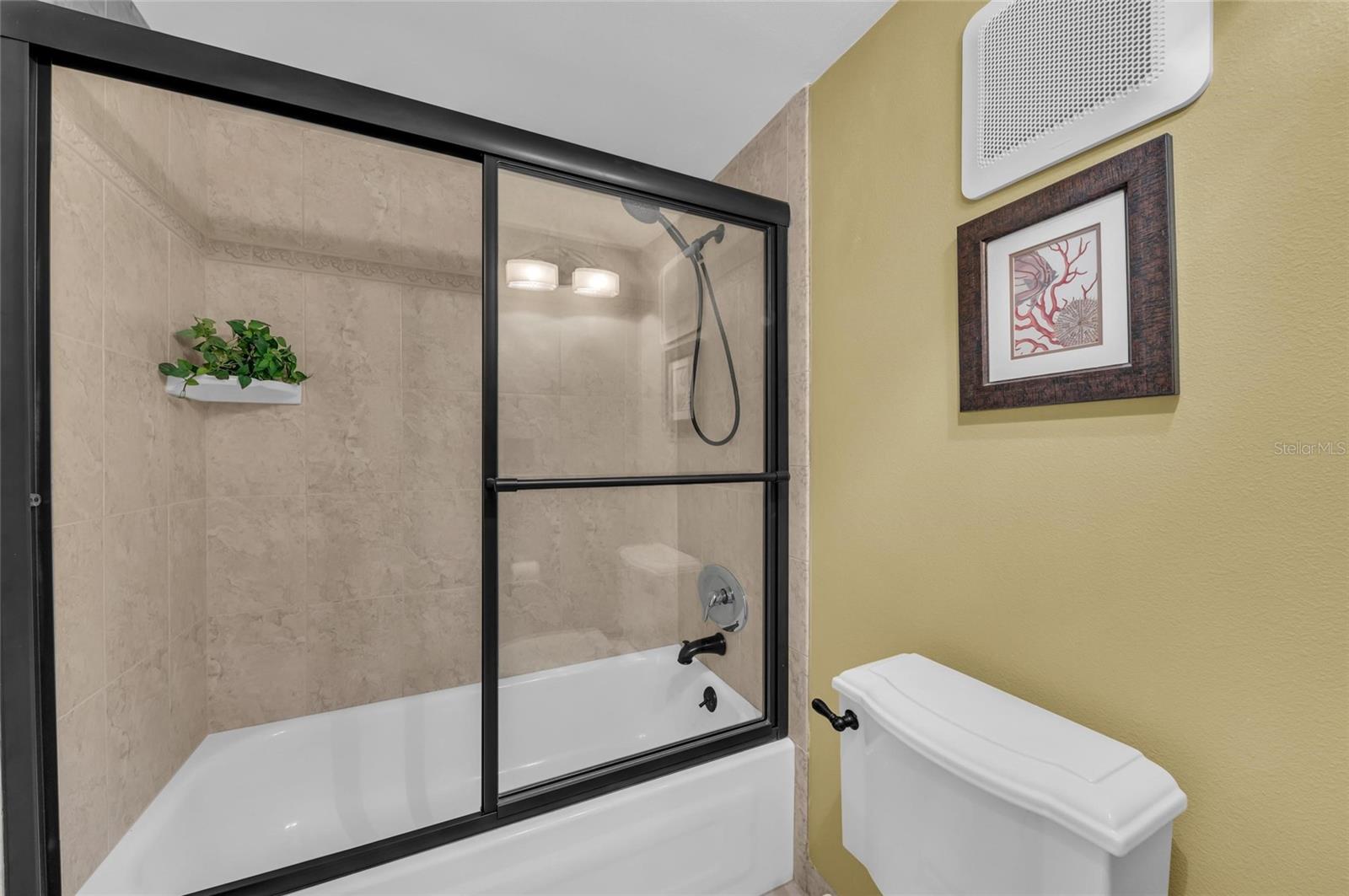 HARBOR TOWERS Y & R - Residential