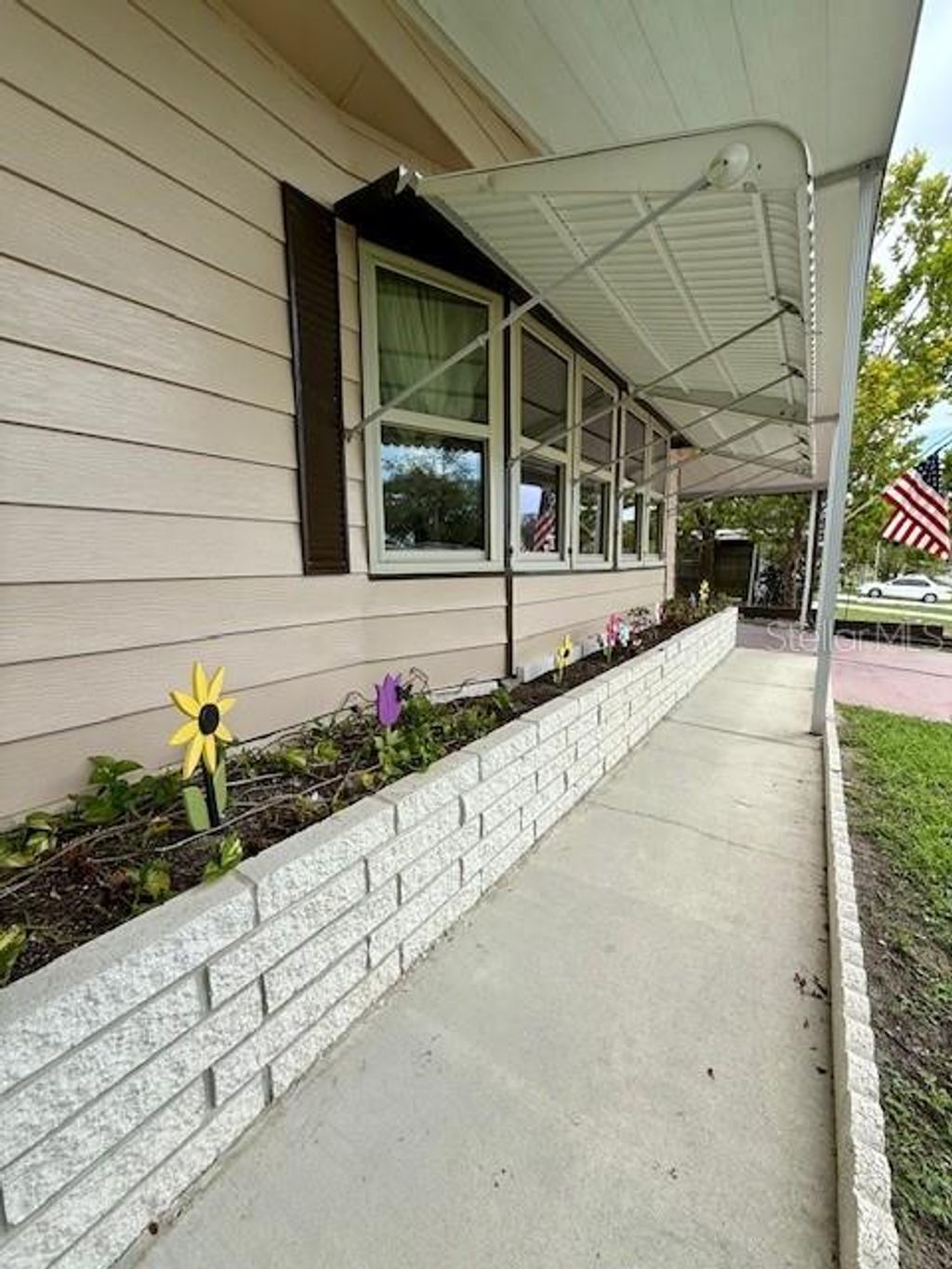 Photo of 12499 Fairway Avenue, Brooksville, FL 34613 (MLS # W7877098)