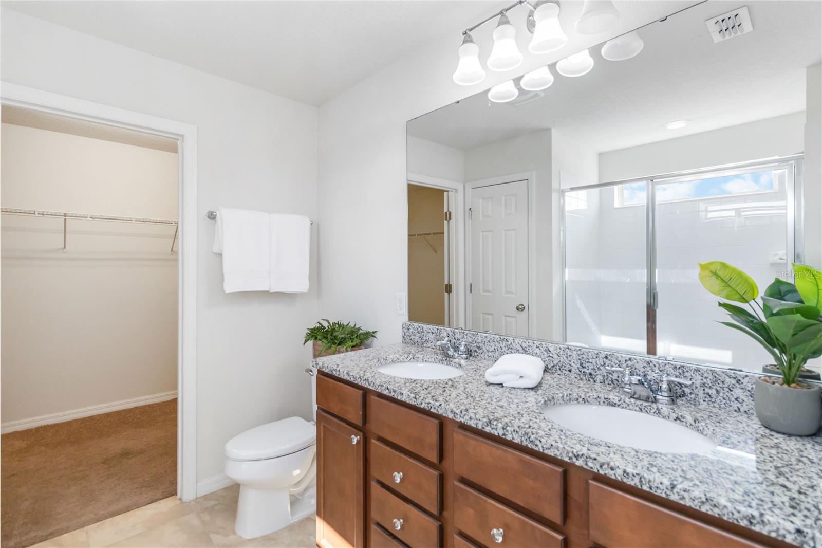 EAST LAKE PRESERVE PH 1 - Residential