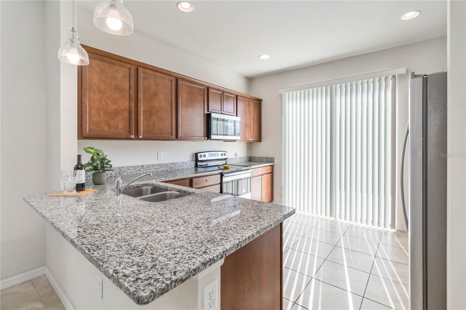 EAST LAKE PRESERVE PH 1 - Residential