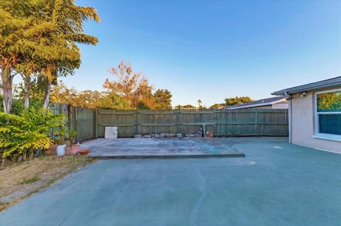 A home in PORT RICHEY