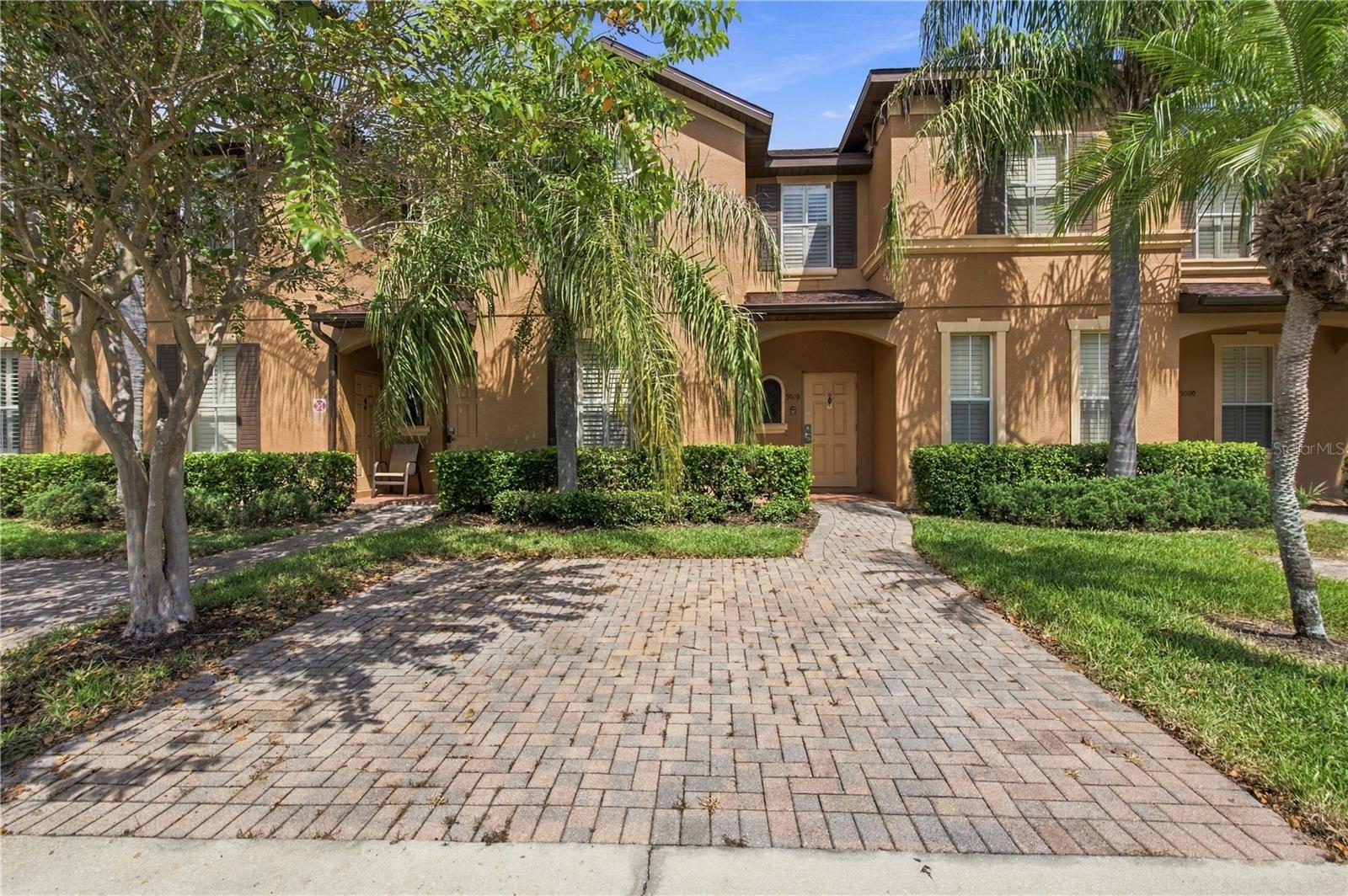 3010 CALABRIA AVENUE 3010