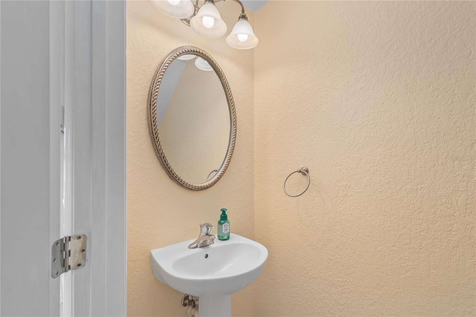 WYNCHASE TWNHMS - Residential