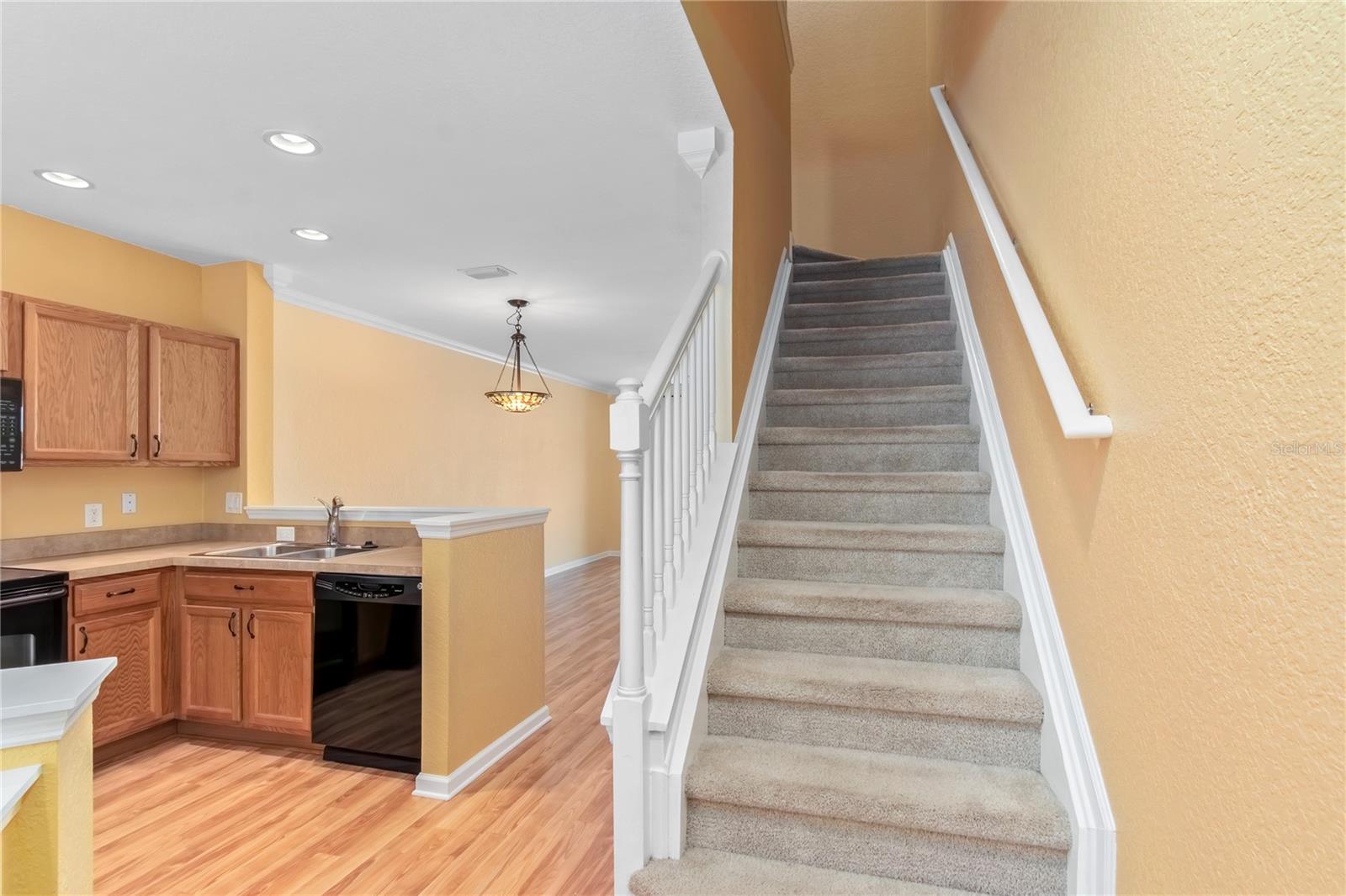 WYNCHASE TWNHMS - Residential