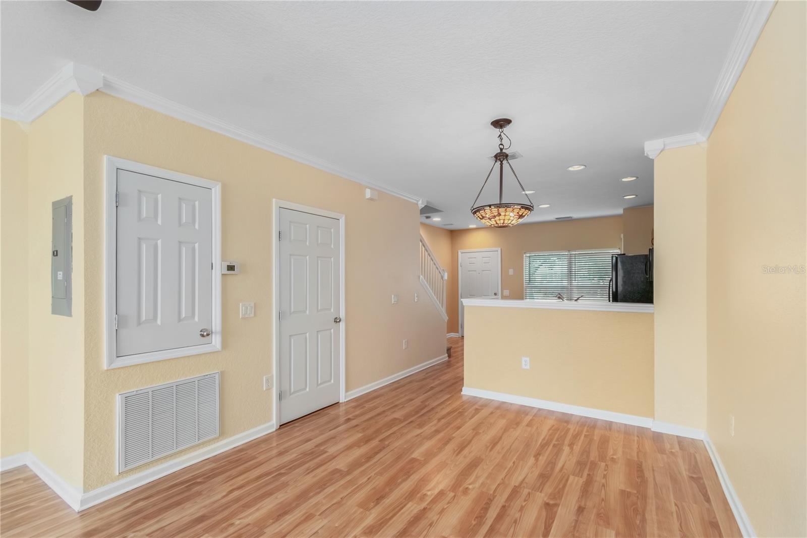 WYNCHASE TWNHMS - Residential