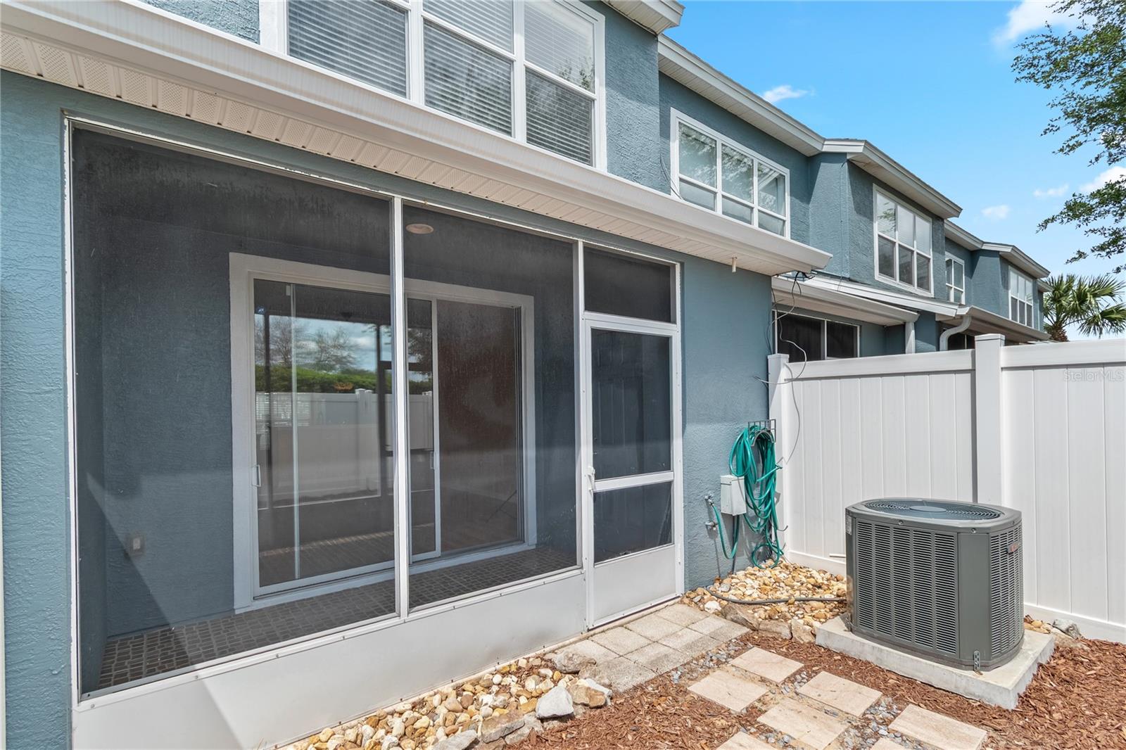 WYNCHASE TWNHMS - Residential