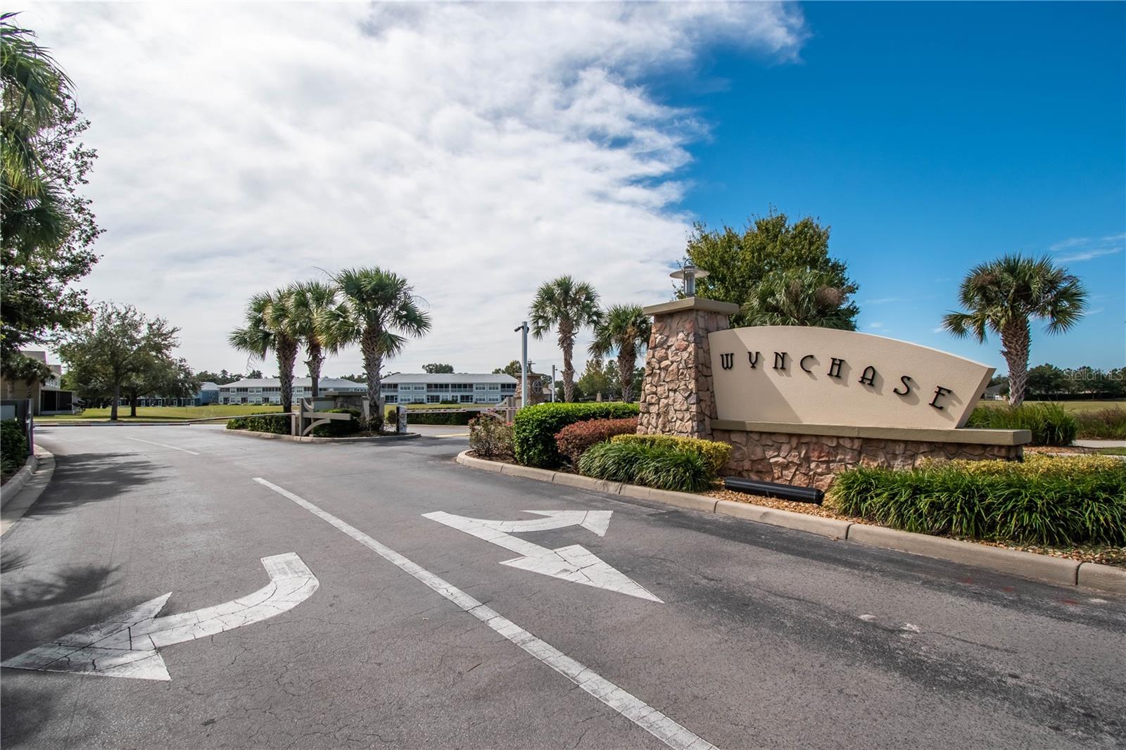 WYNCHASE TWNHMS - Residential