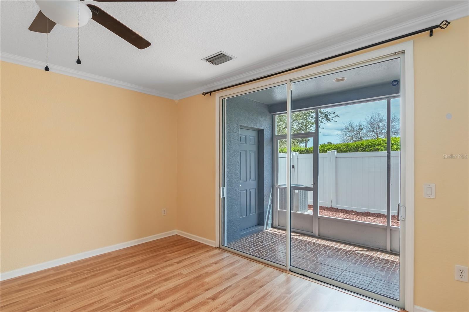 WYNCHASE TWNHMS - Residential