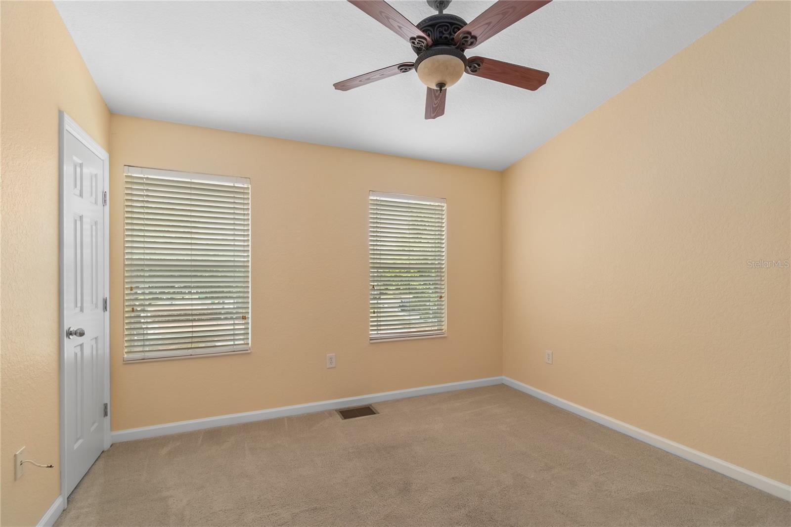 WYNCHASE TWNHMS - Residential