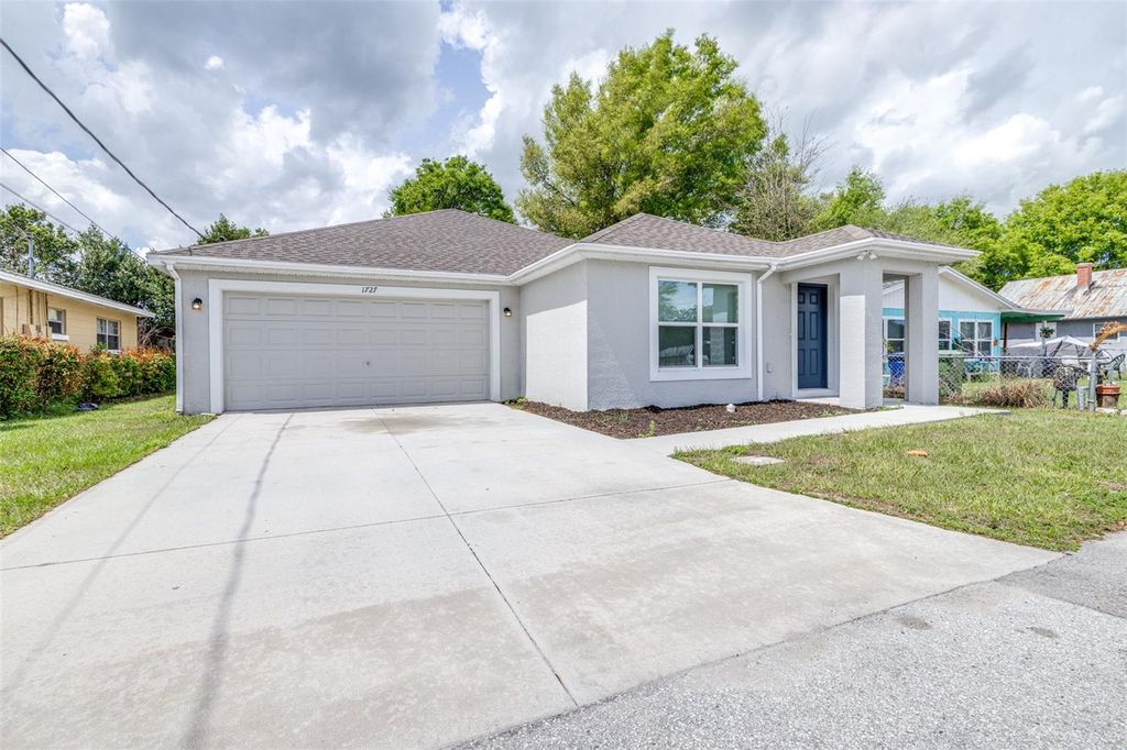 Photo of 1727 Second Street NE, Winter Haven, FL 33881 (MLS # TB8490278)