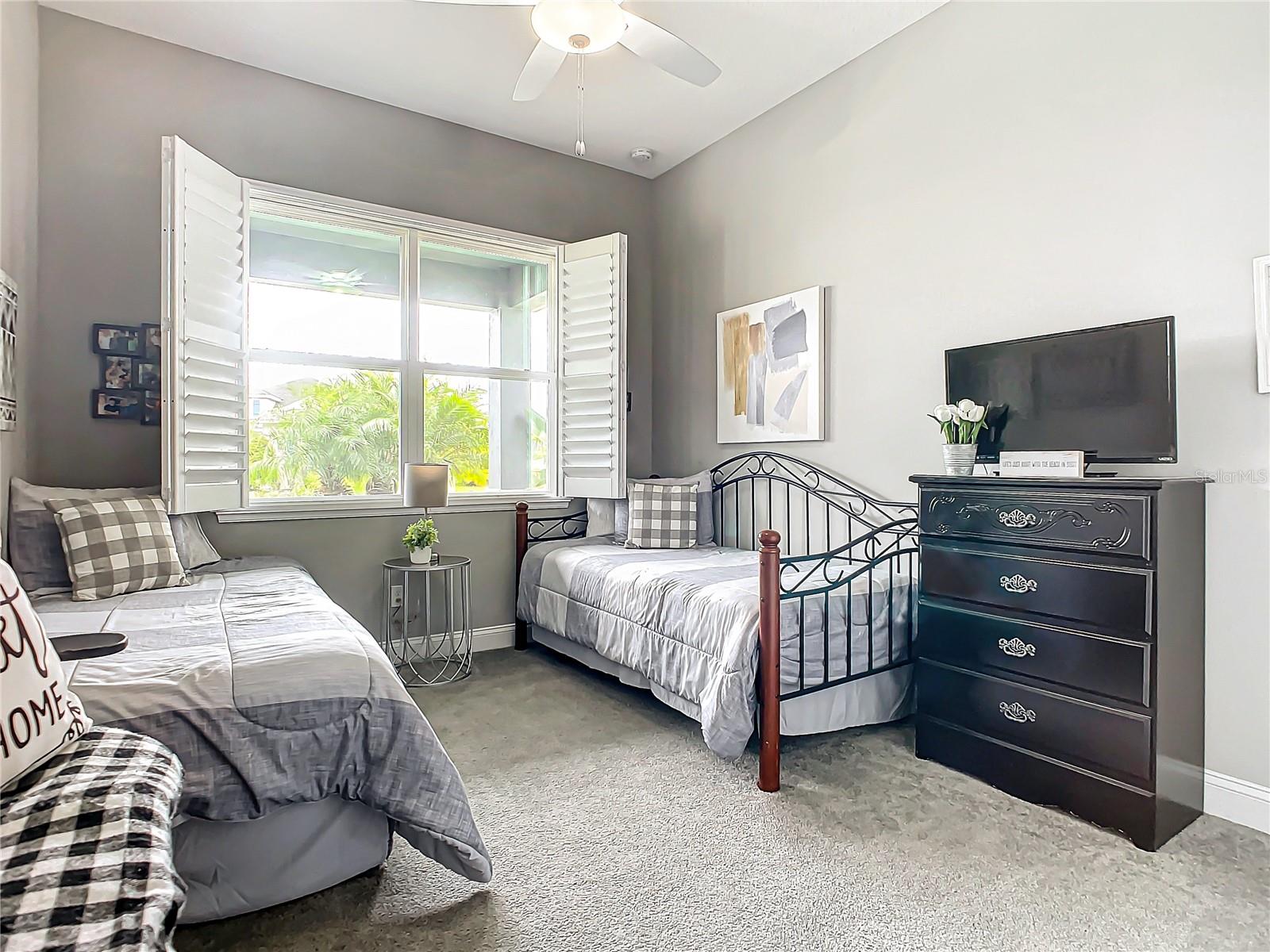 VENETIAN BAY- PORTOFINO RESERVE - Residential