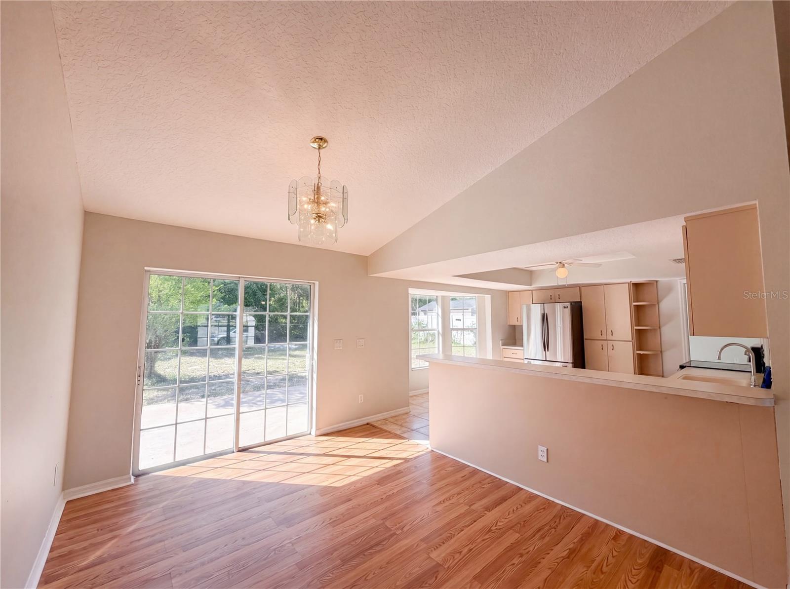 MARION OAKS UN 06 - Residential