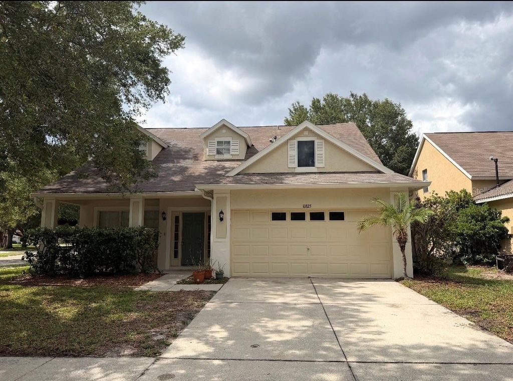 Photo of 10825 Newbridge Drive, Riverview, FL 33579 (MLS # TB8511317)