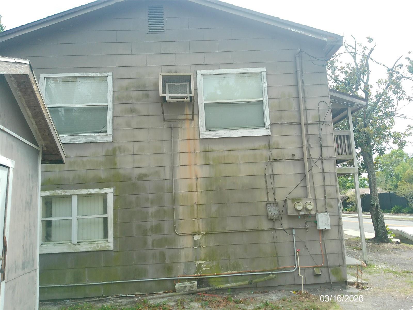 MOODY & ROBERTS ADD PB 6 PG 22 - Residential Lease