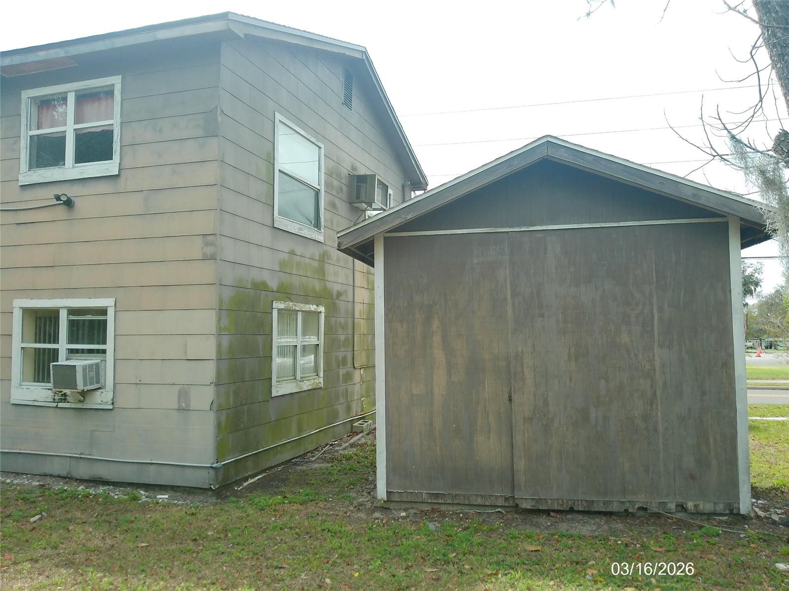 MOODY & ROBERTS ADD PB 6 PG 22 - Residential Lease