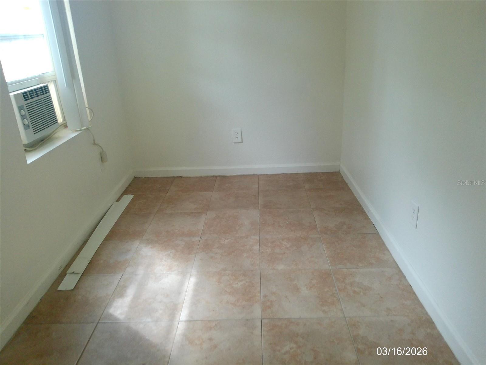 MOODY & ROBERTS ADD PB 6 PG 22 - Residential Lease