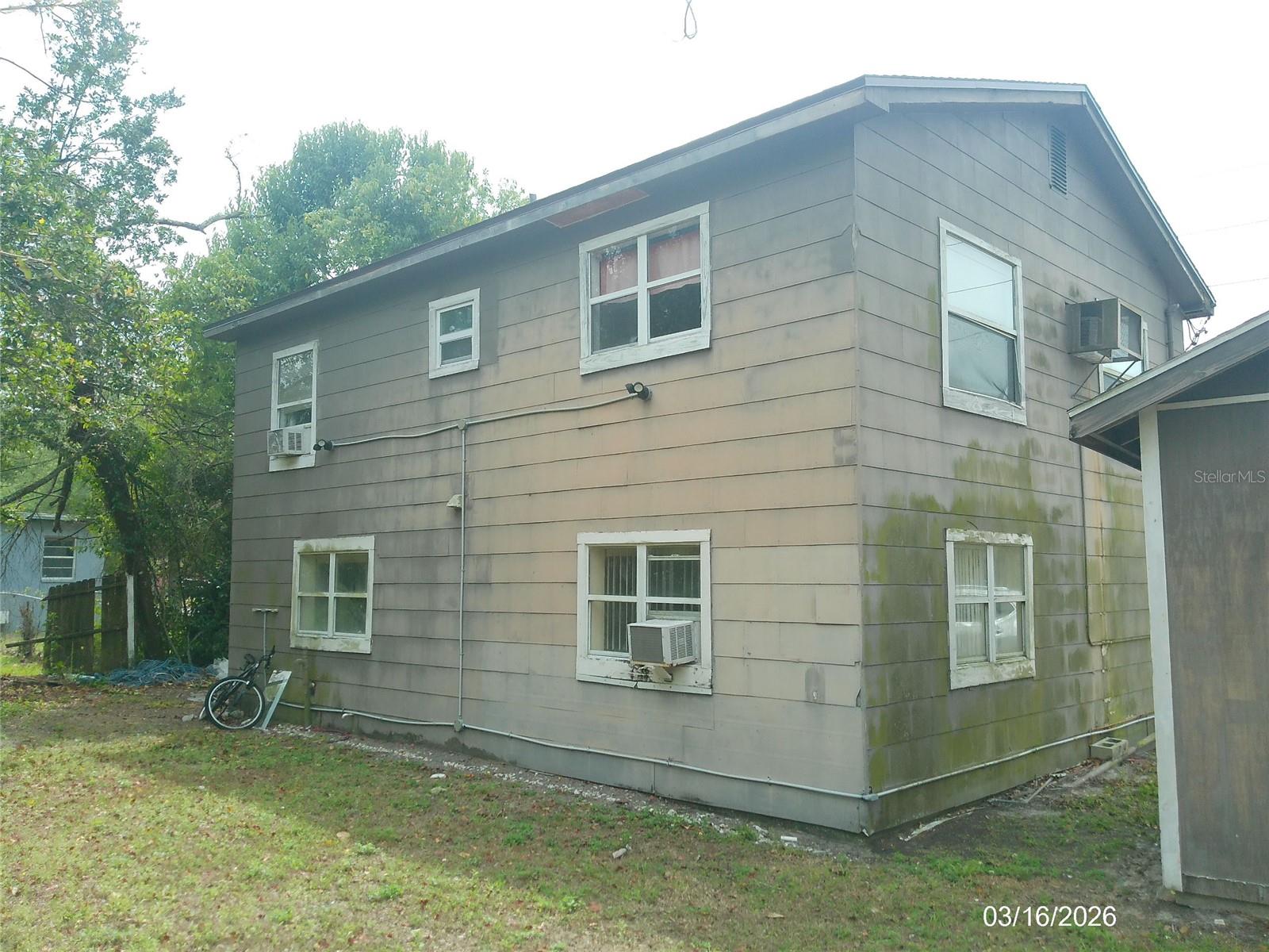 MOODY & ROBERTS ADD PB 6 PG 22 - Residential Lease