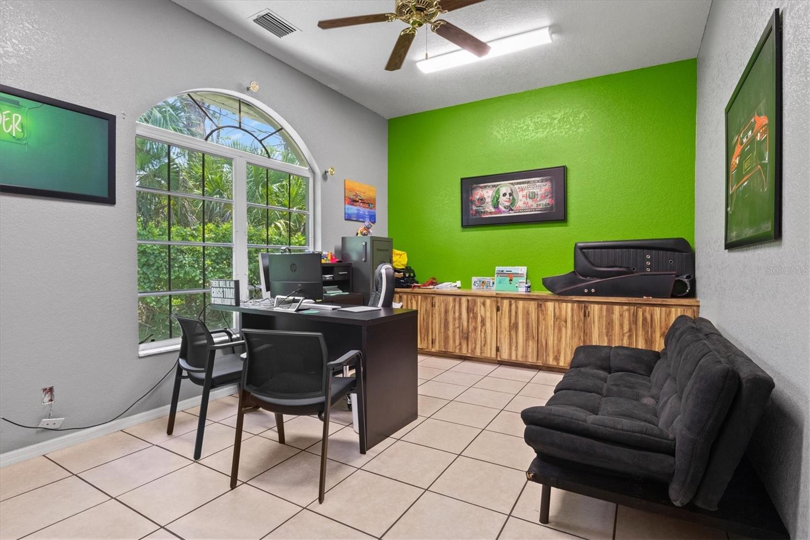 PORT CHARLOTTE SEC 032 - Commercial Sale