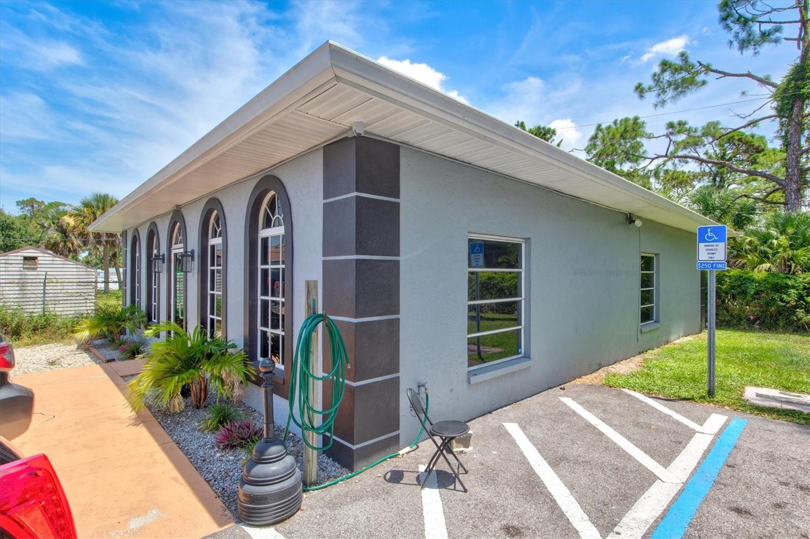 PORT CHARLOTTE SEC 032 - Commercial Sale