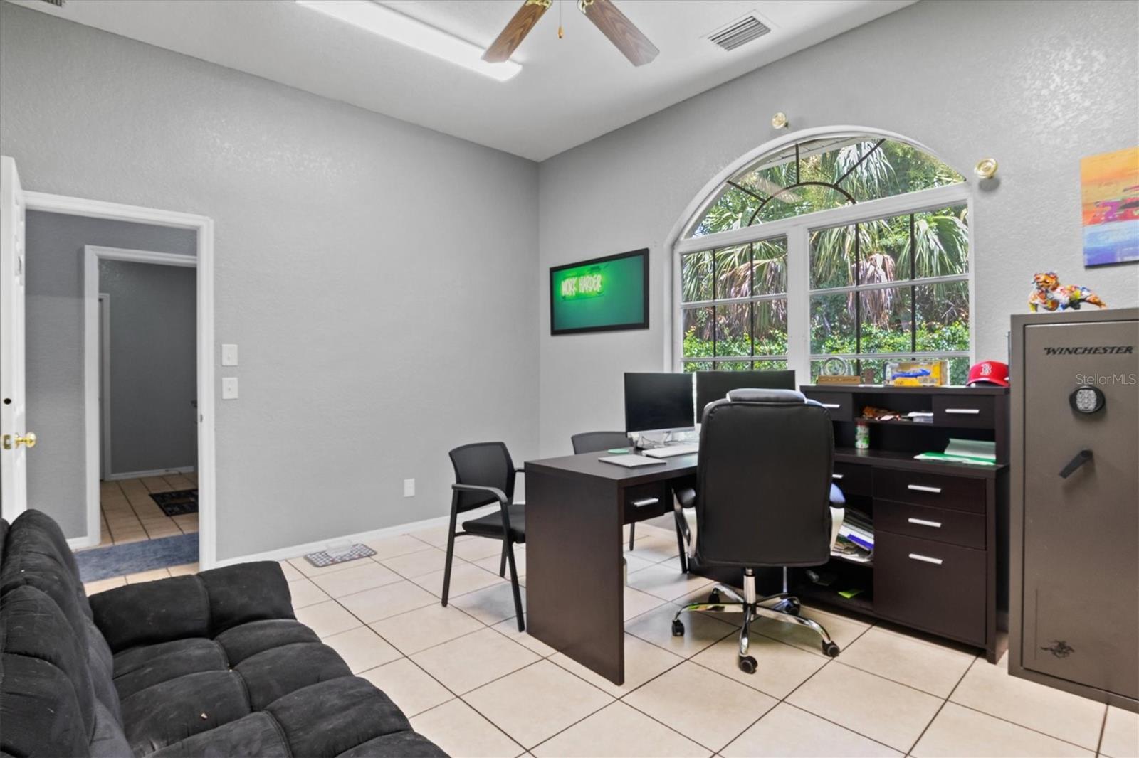 PORT CHARLOTTE SEC 032 - Commercial Sale