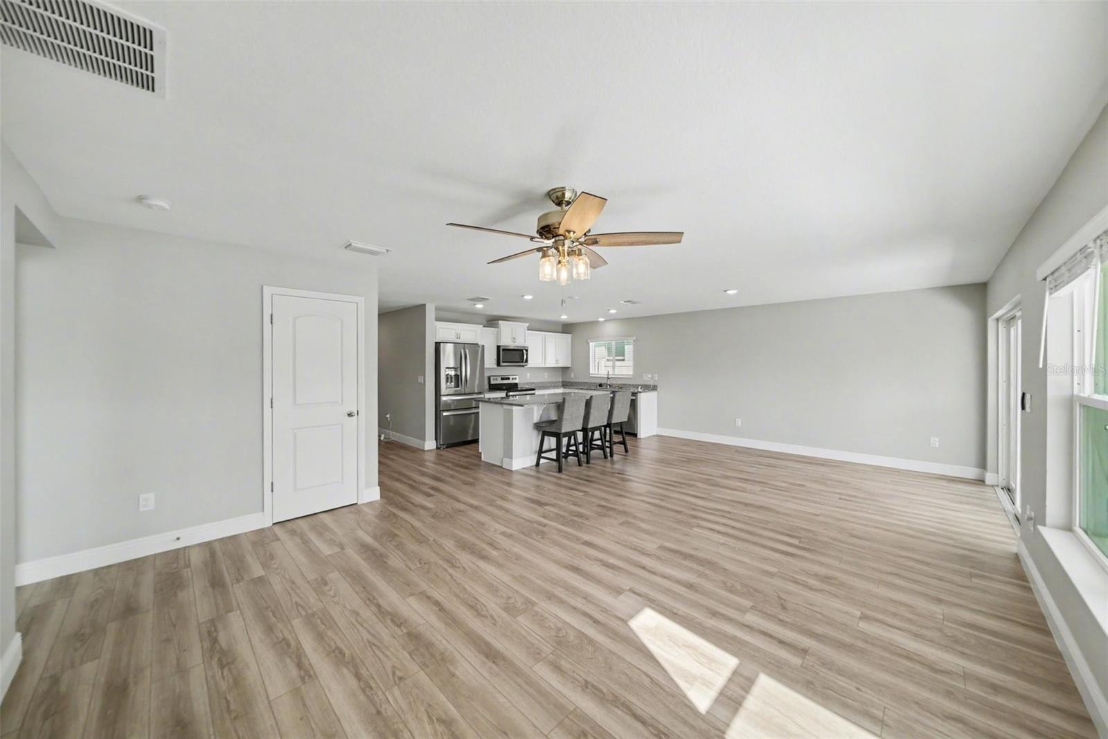 LEGENDS POINTE PH 1 - Residential