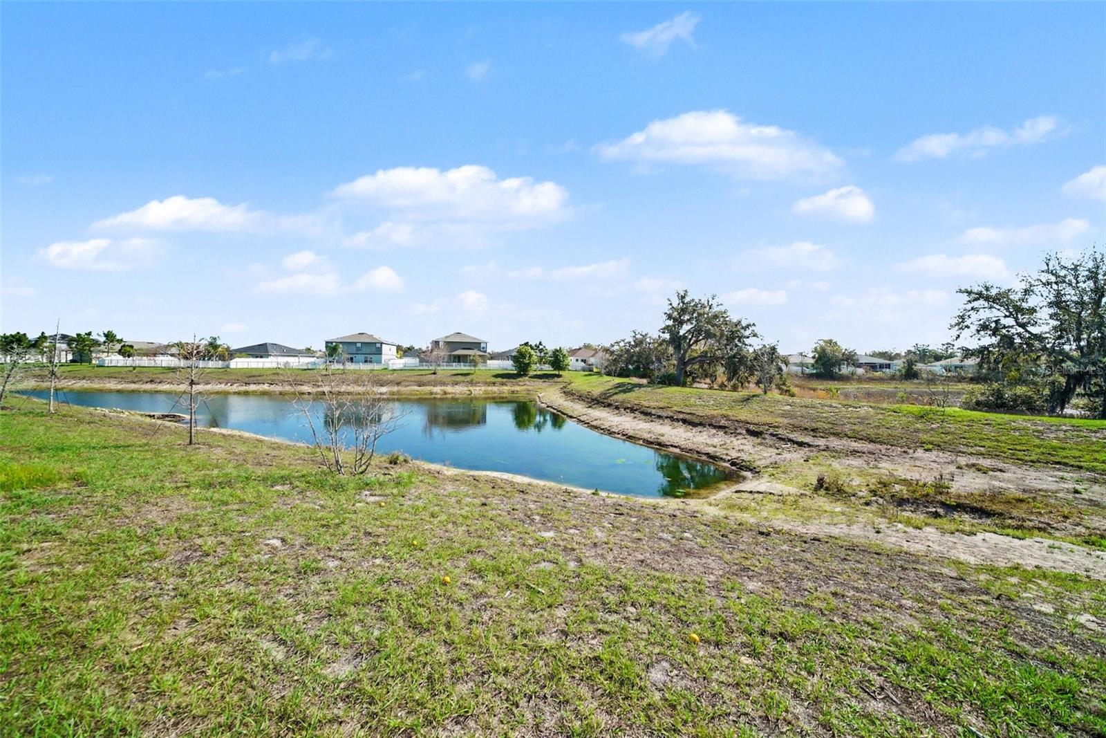 LEGENDS POINTE PH 1 - Residential