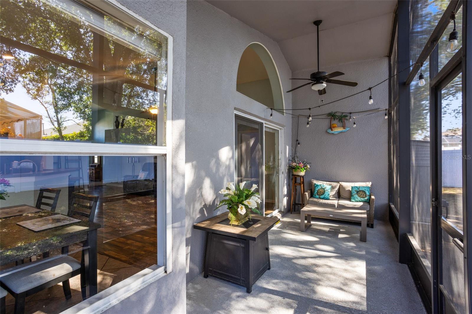 WESTON HILLS SUB - Residential