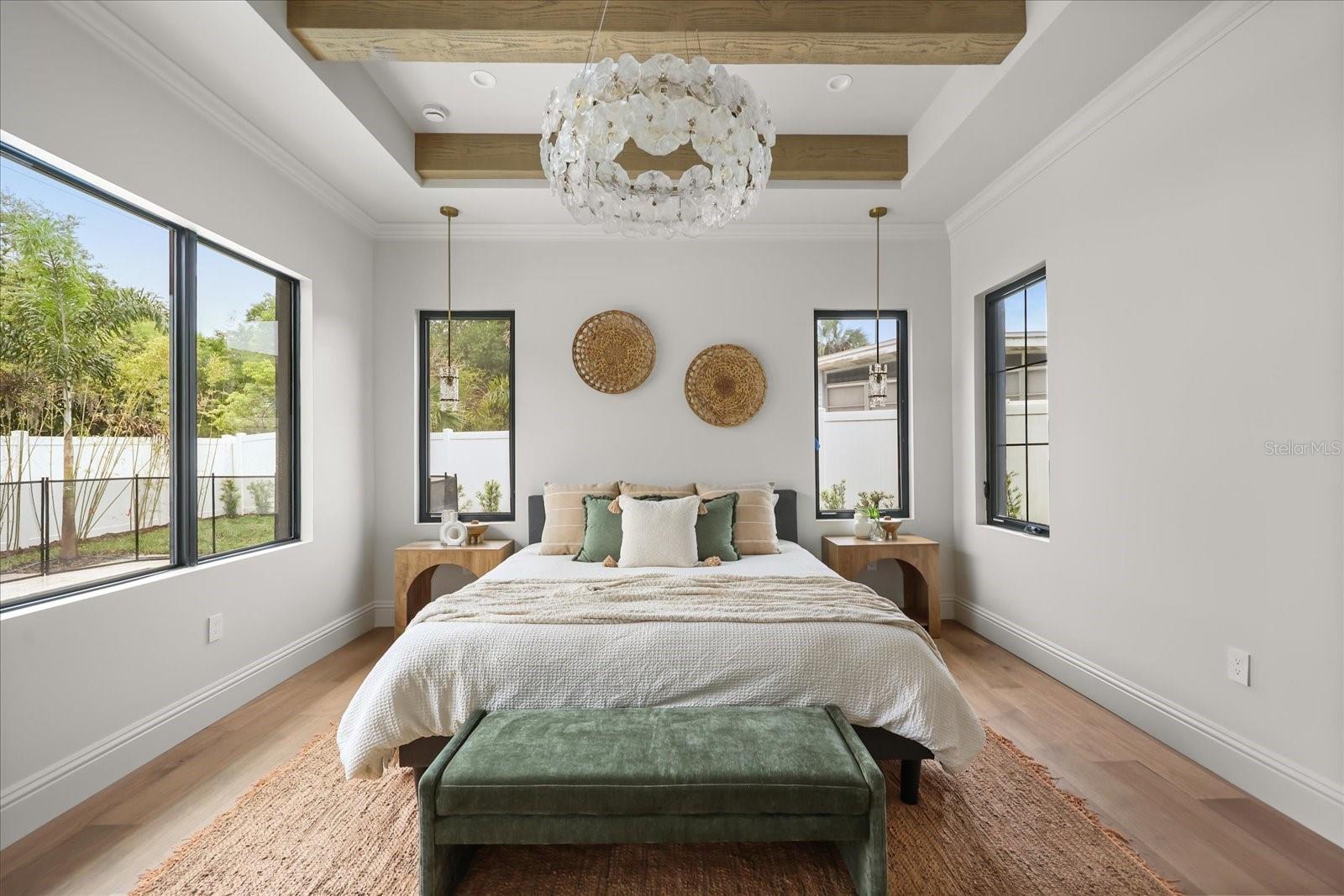 LAKE FOREST PARK - Residential