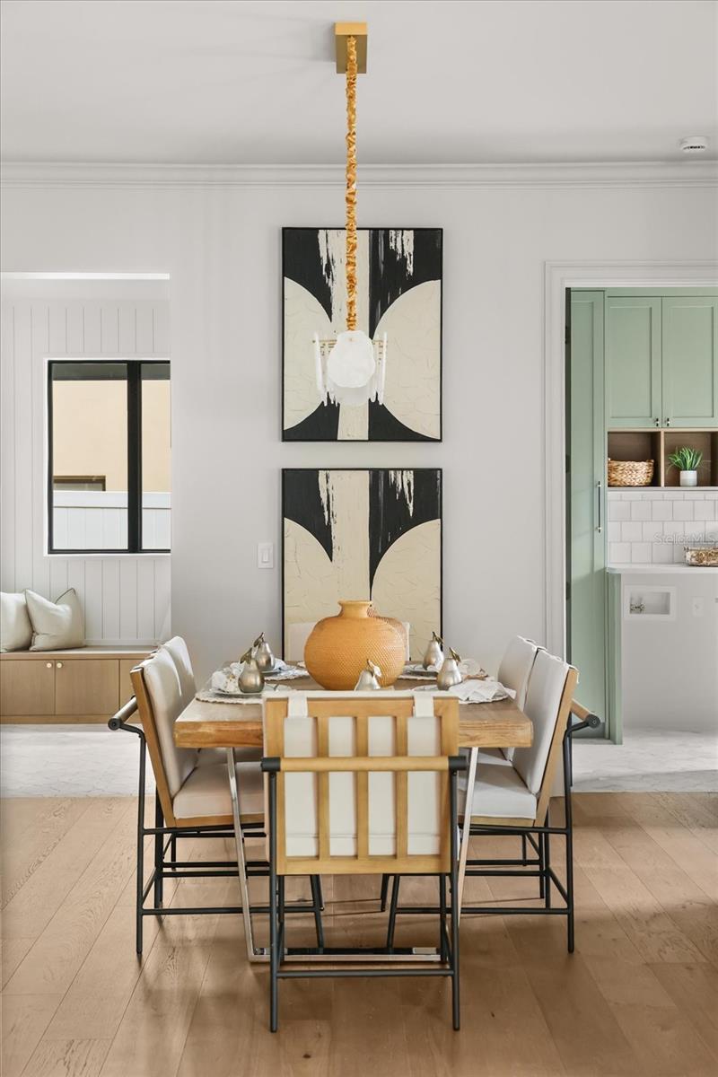 LAKE FOREST PARK - Residential