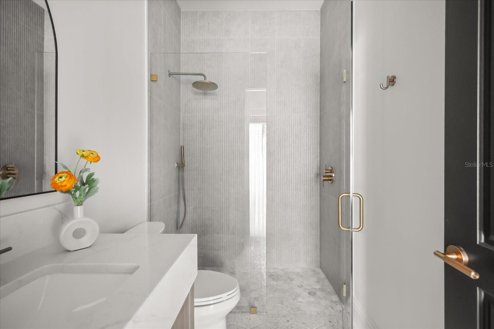 LAKE FOREST PARK - Residential