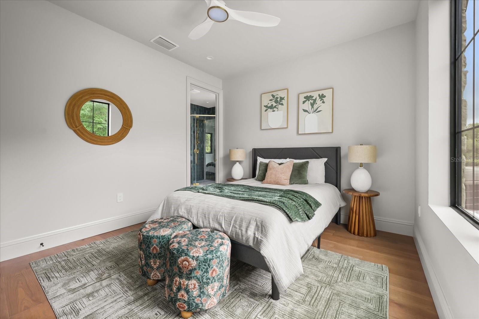 LAKE FOREST PARK - Residential