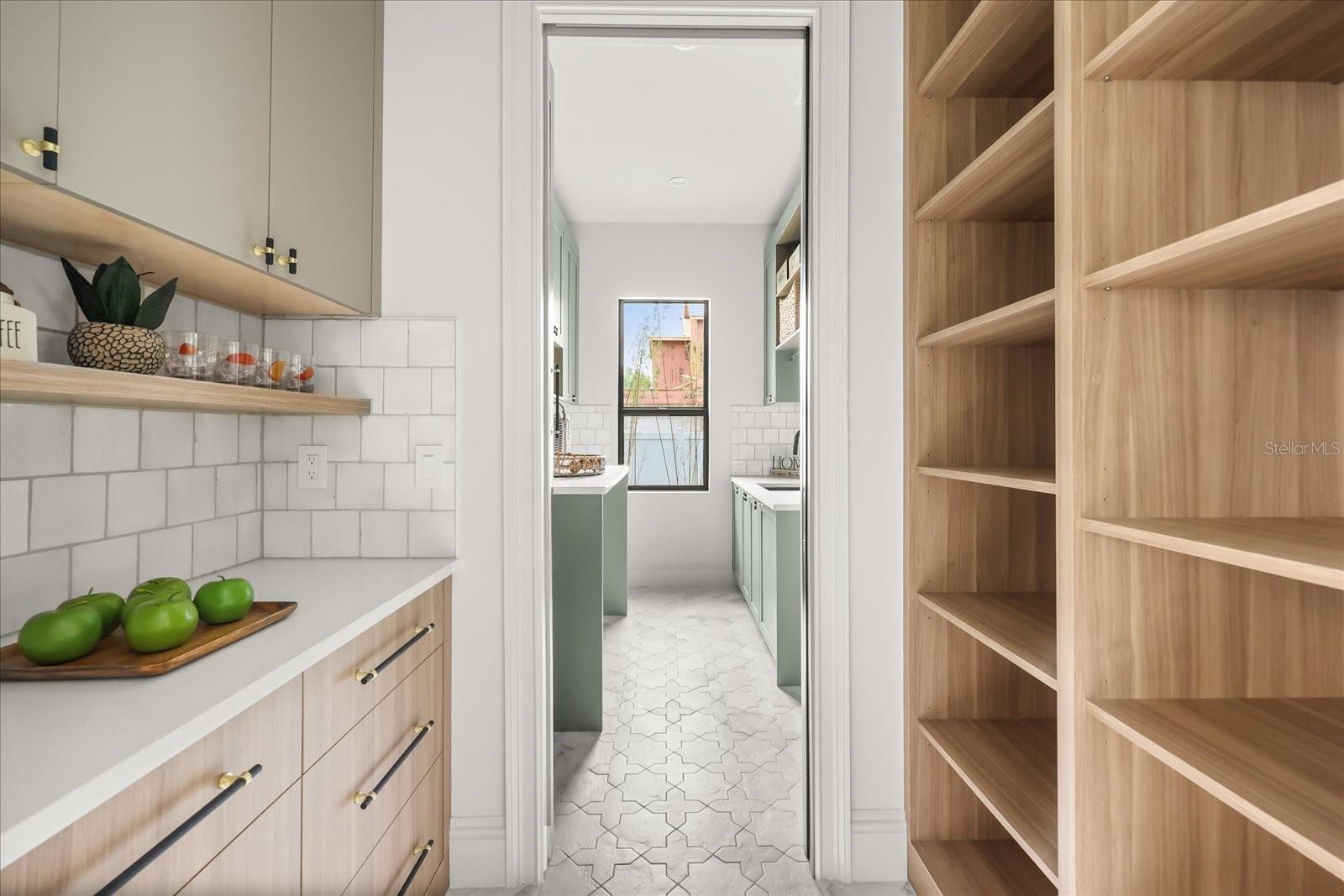 LAKE FOREST PARK - Residential