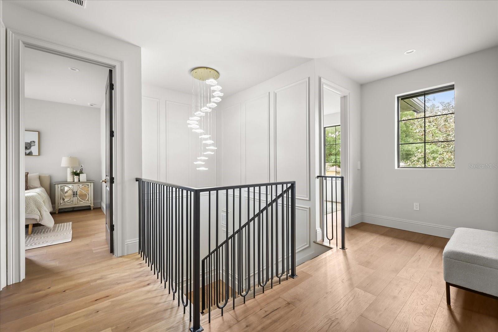 LAKE FOREST PARK - Residential