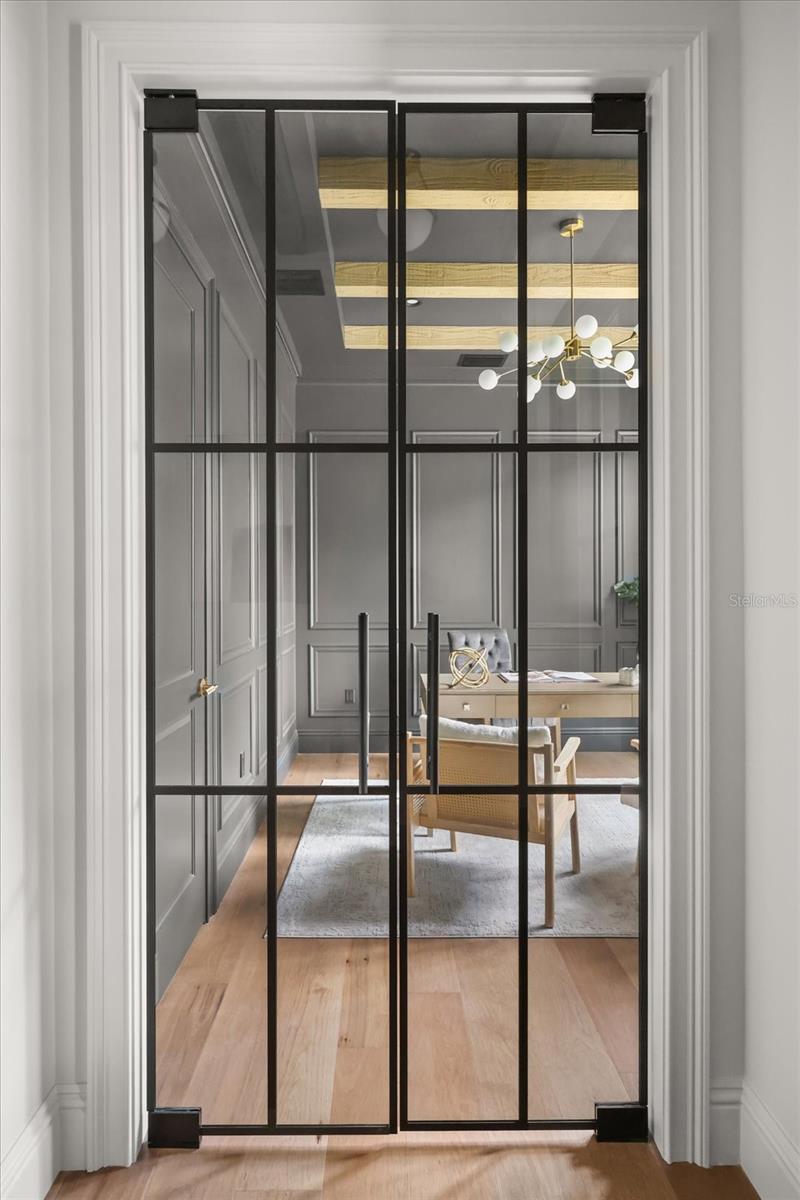 LAKE FOREST PARK - Residential