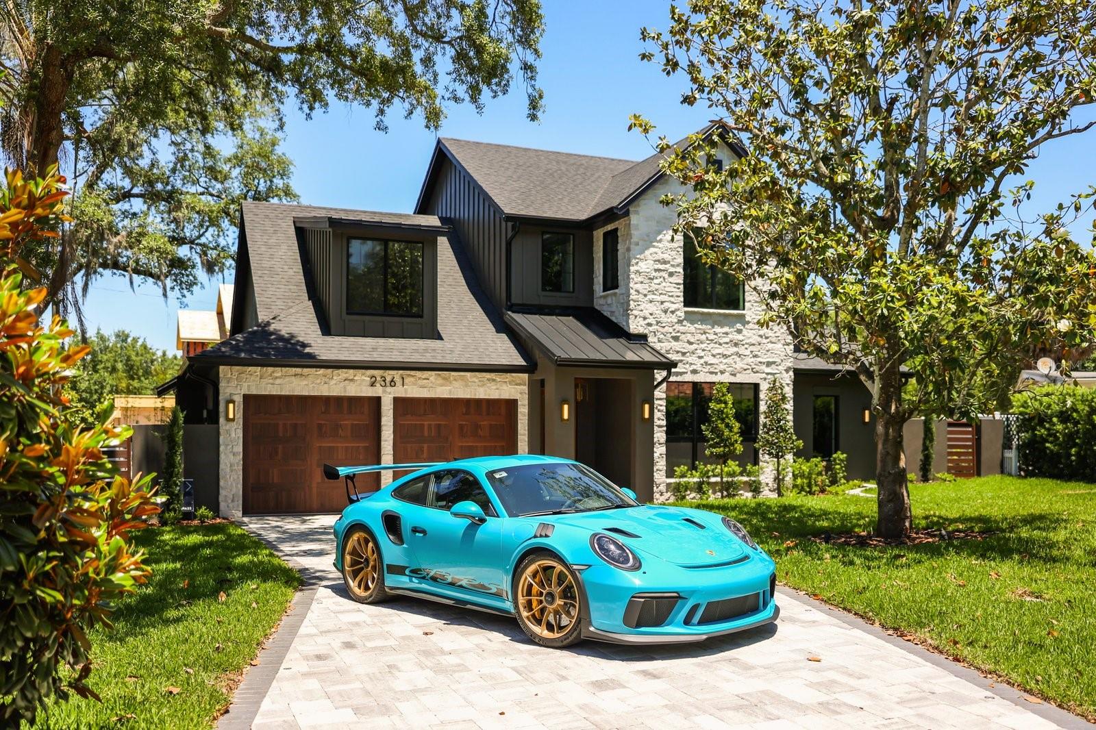 LAKE FOREST PARK - Residential