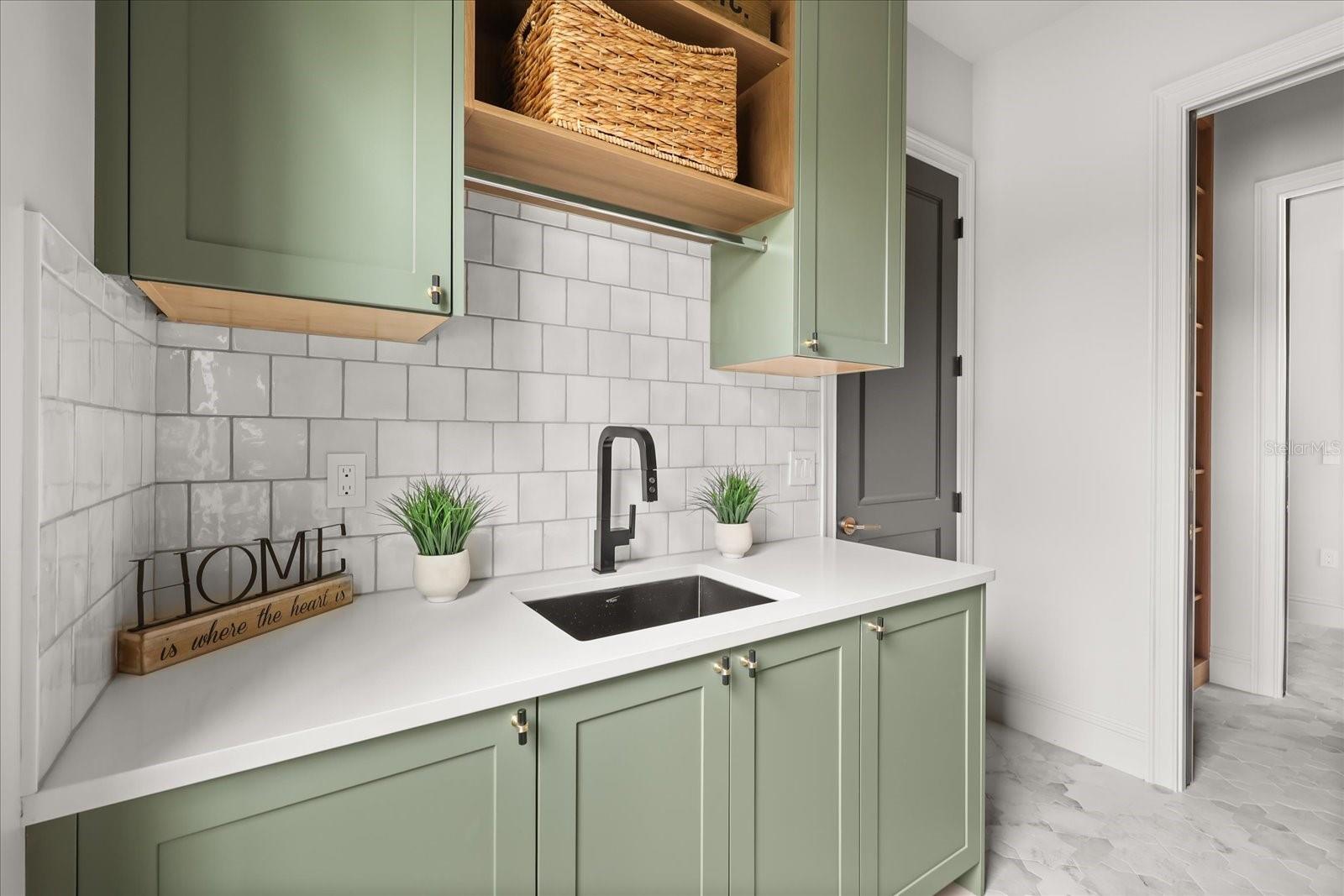 LAKE FOREST PARK - Residential