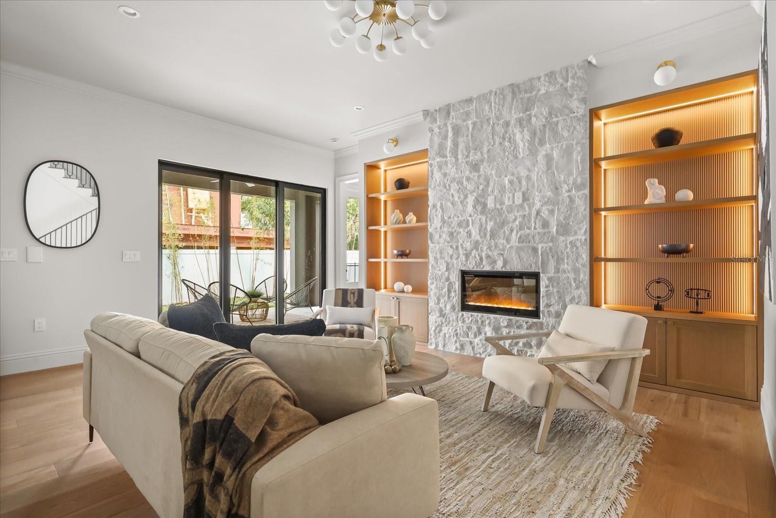 LAKE FOREST PARK - Residential