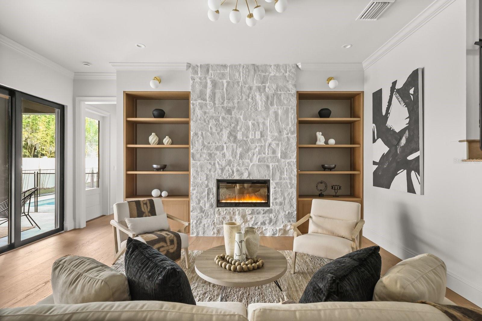LAKE FOREST PARK - Residential